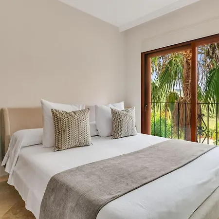 Appartamento Seaside Duplex With Private Hot Tub Marbella