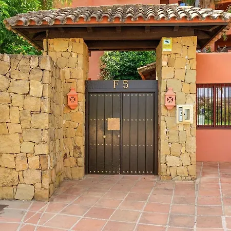 Appartamento Seaside Duplex With Private Hot Tub *
